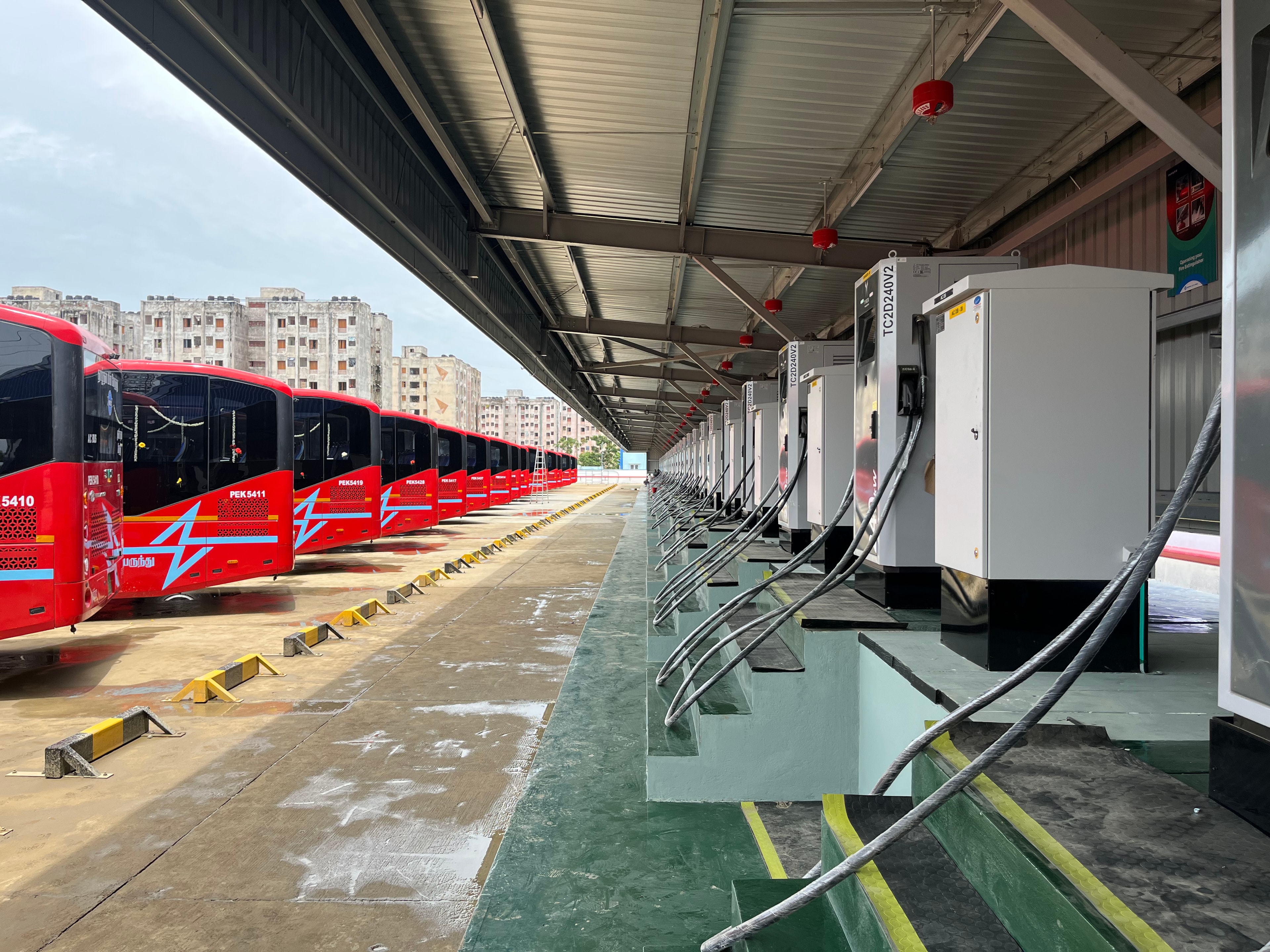 Electric bus representing clean transportation2